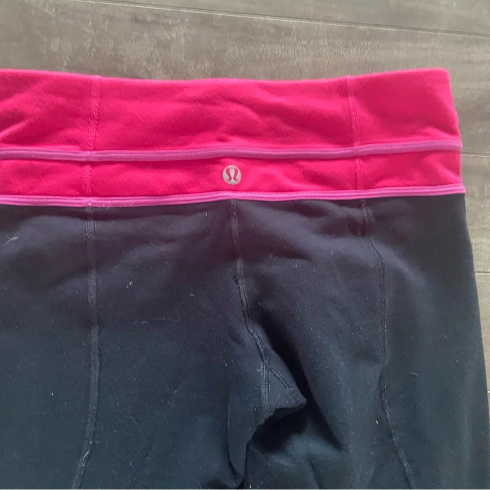 Lululemon Groove Crop Pants - Picture 2 of 8